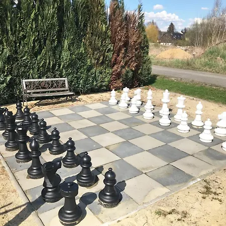 Waffenkammer Fuer 7 Erw Im Rittergut Leppersdorf Bei Radeberg * Wachau