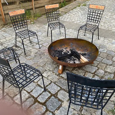 Waffenkammer Fuer 7 Erw Im Rittergut Leppersdorf Bei Radeberg Apartment *