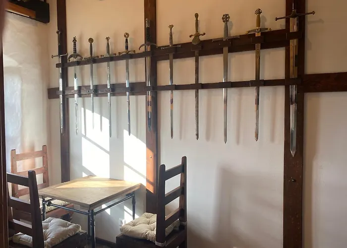 Ausgefallenes Waffenkammer Fuer 7 Erw Im Rittergut Leppersdorf Bei Radeberg Apartman