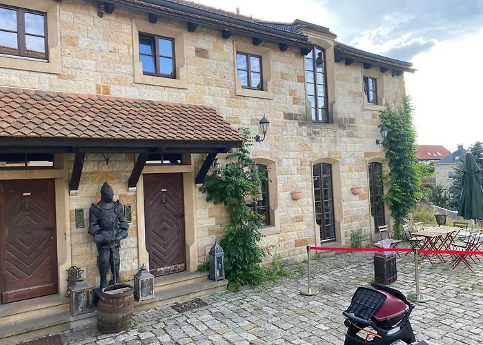 Ausgefallenes Waffenkammer Fuer 7 Erw Im Rittergut Leppersdorf Bei Radeberg Apartman Wachau